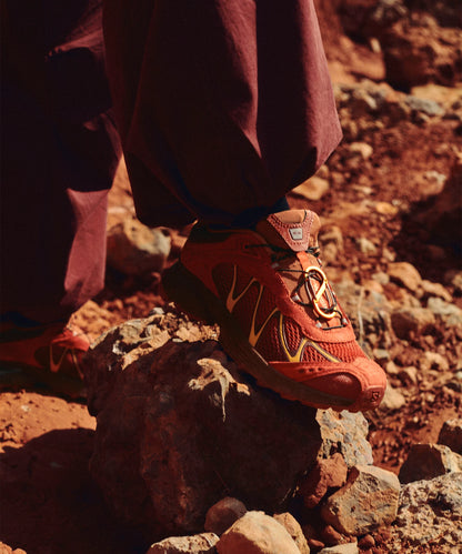 XT-WHISPER RED ASHES